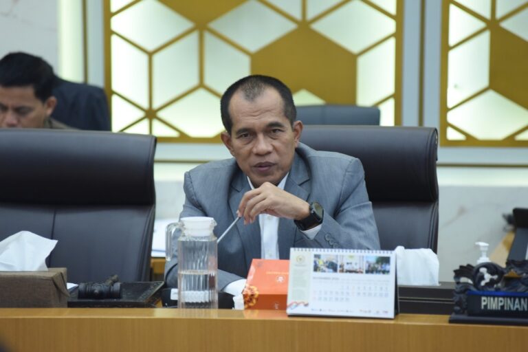 Abdul Kharis Dukung Arahan Prabowo Beli Gabah Petani di Harga Rp6.500 per Kilogram