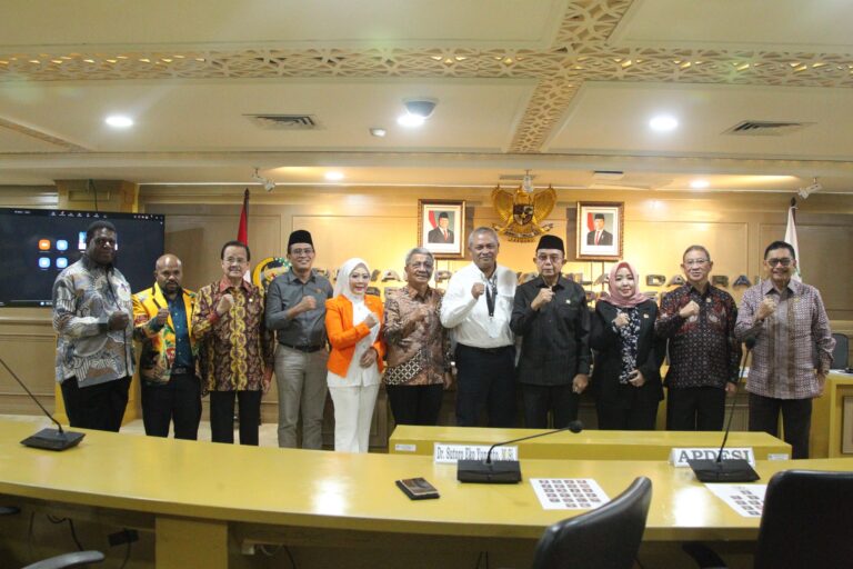 KOMITE I DPD RI GELAR RDPU INVENTARISIR PENGAWASAN UU DESA