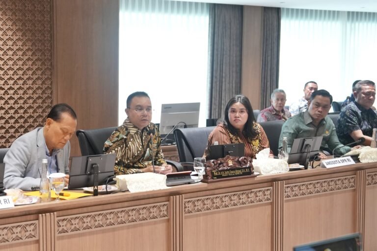 DPR Terima Aspirasi Serikat Pekerja Pos Indonesia, Siap Tindaklanjuti ke Kementerian BUMN
