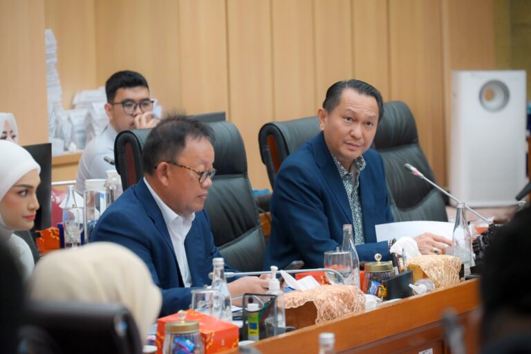Komisi XII DPR RI Sah Tetapkan 9 Anggota Komite BPH Migas, Ketua Wahyudi Anas