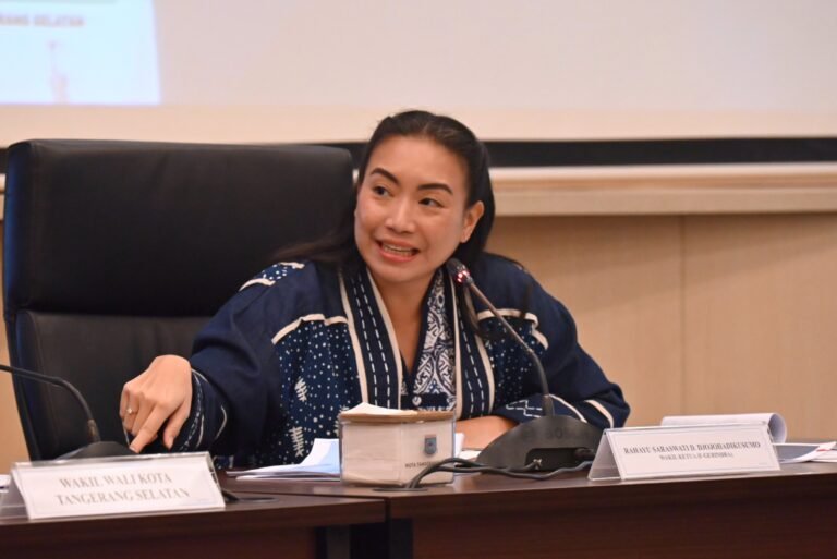 Permudah Perizinan UMKM Tangsel, Rahayu Saraswati Usul Pelayanan Satu Atap