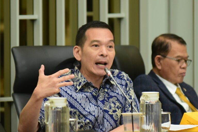 Harga Energi Melonjak, Pemerintah Harus Jelaskan Skema Distribusi BBM untuk Nelayan