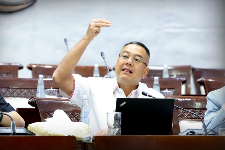 Harris Turino: OJK Perlu Perkuat Sistem Early Warning terhadap Penipuan Keuangan Digital