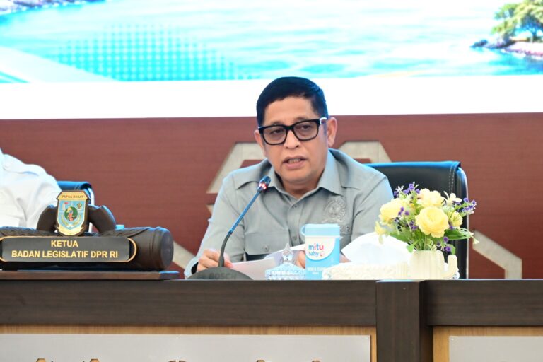 Baleg DPR RI Akan Atur Kewajiban Izin Masyarakat Adat dalam Pemanfaatan SDA