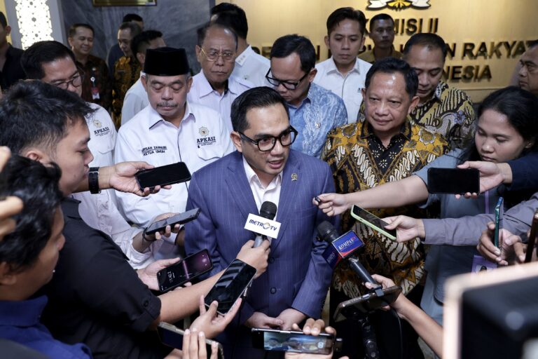 Pemerintah Pusat Harus Percepat Penyaluran Kurang Bayar DBH Atasi Kebuntuan Fiskal Daerah