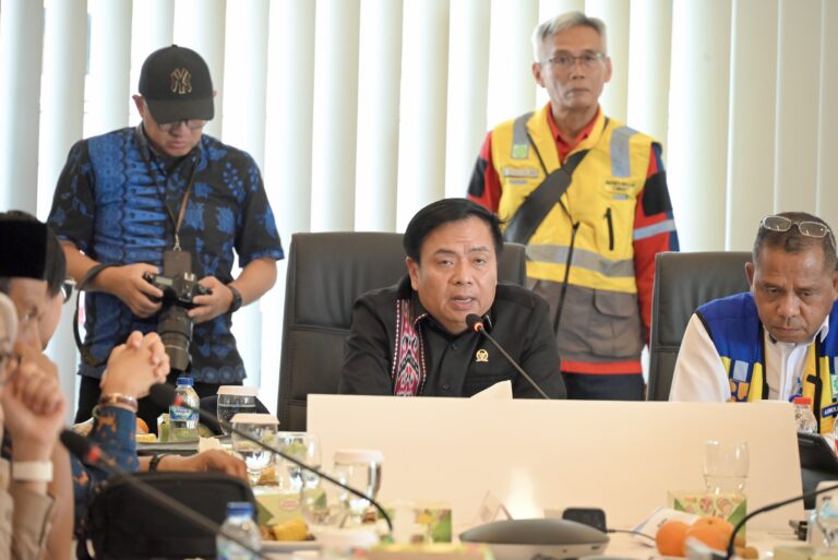 Bendungan Cibeet Terkendala Lahan, Lasarus: Segera Tuntaskan!
